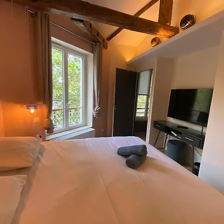 Studio Parfait Pour 2. Neuf A/c St Jacques Sciences